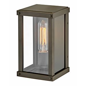 Hinkley Beckham 1-Light Outdoor Light In Oil Rubbed Bronze