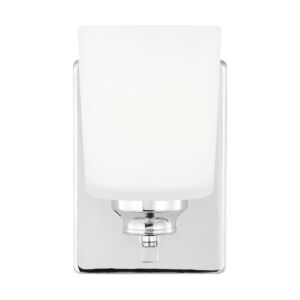 Vinton  Wall   Bathroom Bathroom Vanity Lightroom Bathroom Bathroom Vanity Lightroom Bathroom Vanity Light Sconce in Chrome by Generation Lighting.