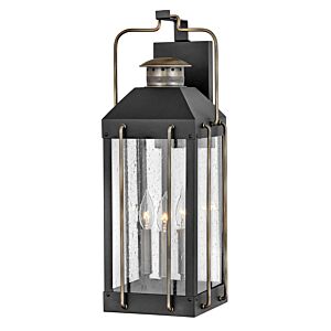 Hinkley Fitzgerald 3-Light Outdoor Light In Textured Black