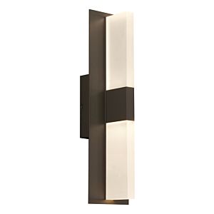 Visual Comfort Modern Lyft 19" Outdoor Wall Light in Bronze