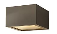 Hinkley Kube Flush Mount Outdoor Ceiling Light In Bronze