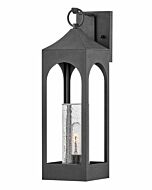 Hinkley Amina 1-Light Outdoor Light In Distressed Zinc